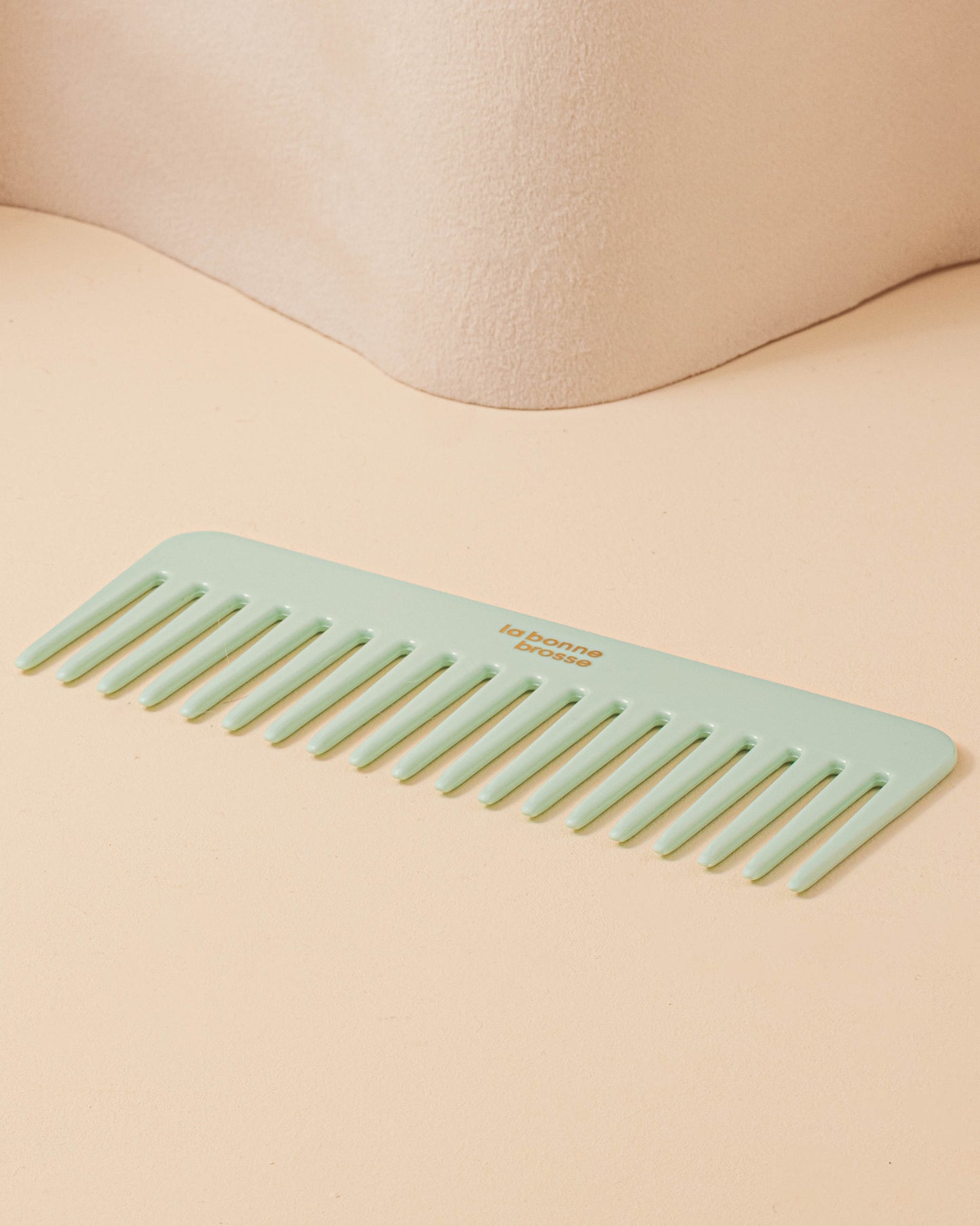 The Lagoon Blue Acetate Detangling Comb