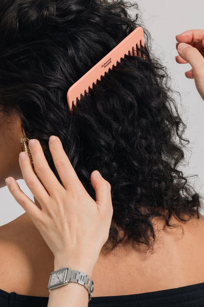 Le peigne démêlant en acétate Rose Poudré