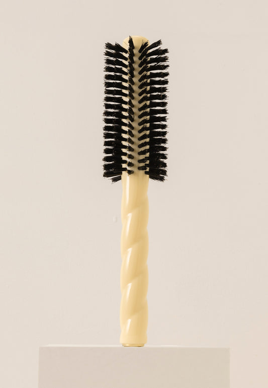 La brosse ronde N.05 volume & style Cair