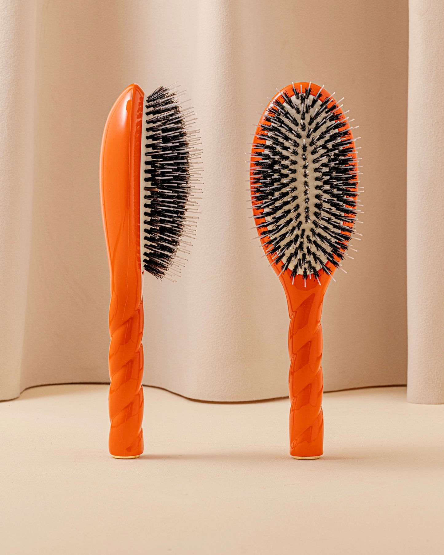 La Bonne Brosse Orange Seventies