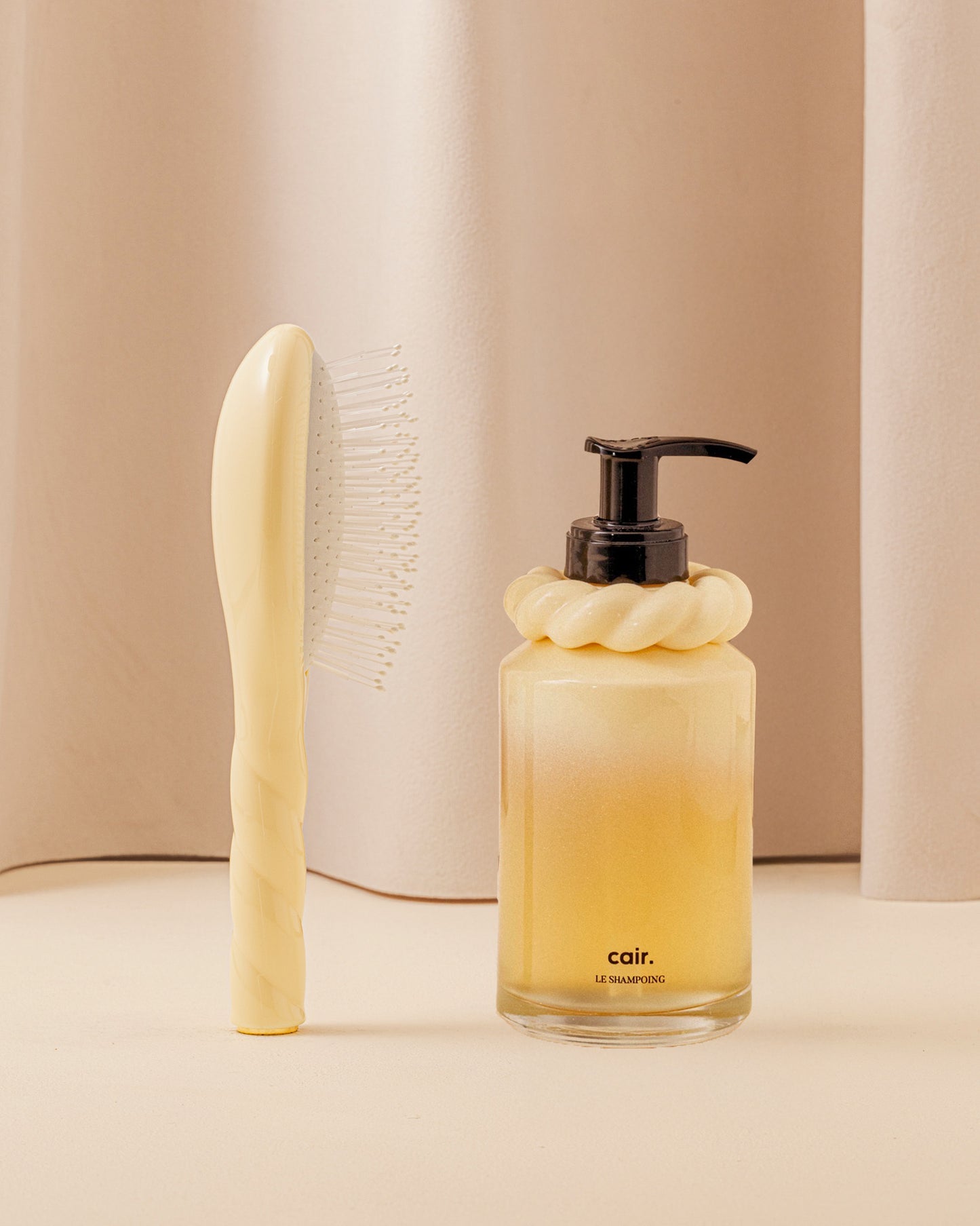 A sublime little duo: cleanses and protects